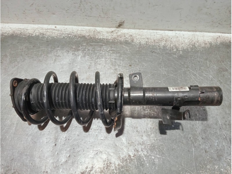 Recambio de amortiguador delantero derecho para ford focus lim. (cb4) referencia OEM IAM 4M5118045PBD E5603005 