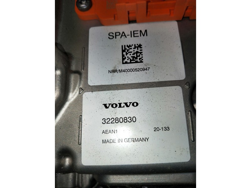 Recambio de bateria para volvo v60 familiar referencia OEM IAM 32280830  INVERSOR / CONVERTIDOR
