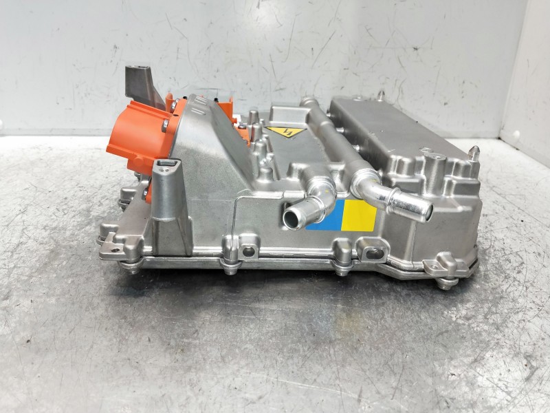 Recambio de bateria para volvo v60 familiar referencia OEM IAM 32280830  INVERSOR / CONVERTIDOR