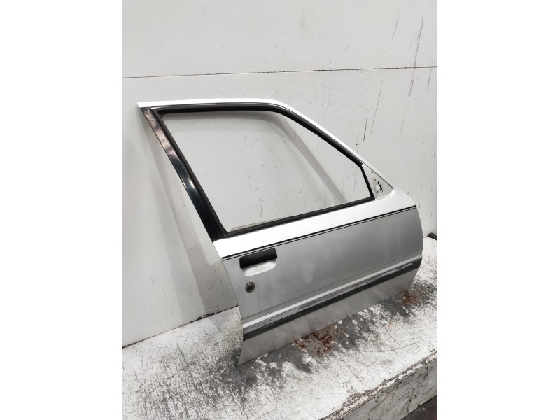 Recambio de puerta delantera derecha para peugeot 309 referencia OEM IAM   5P