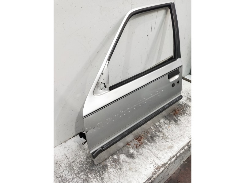 Recambio de puerta delantera izquierda para peugeot 309 referencia OEM IAM   5P