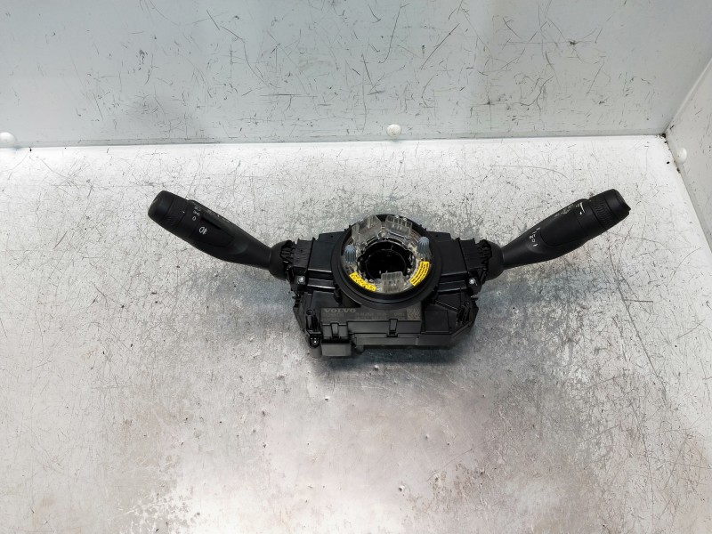 Recambio de mando luces para volvo v60 familiar referencia OEM IAM 32266030  