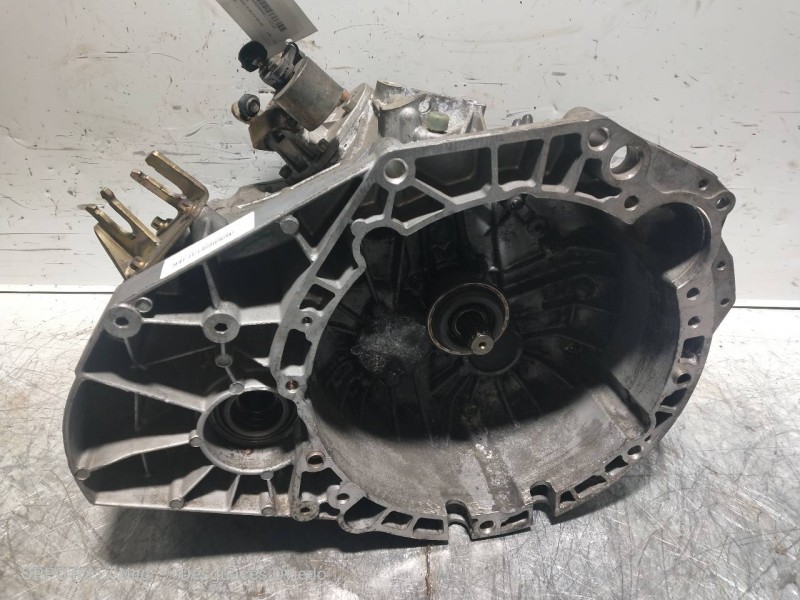 Recambio de caja cambios para mg rover serie 75 (rj) 2.0 16v cdt referencia OEM IAM 47R37  