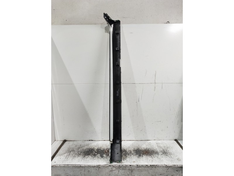 Recambio de faldon lateral para volvo v60 familiar referencia OEM IAM   DERECHO