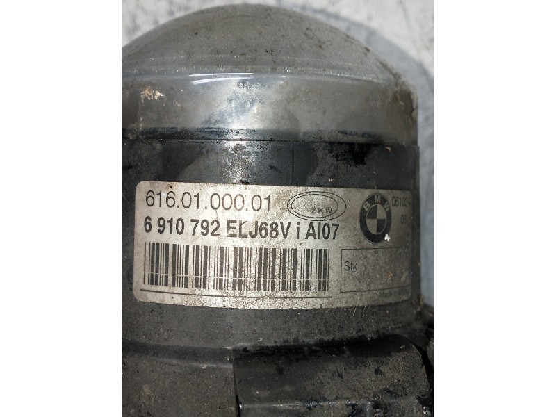 Recambio de faro antiniebla derecho para bmw serie 5 berlina (e60) referencia OEM IAM 6160100001 6910792 