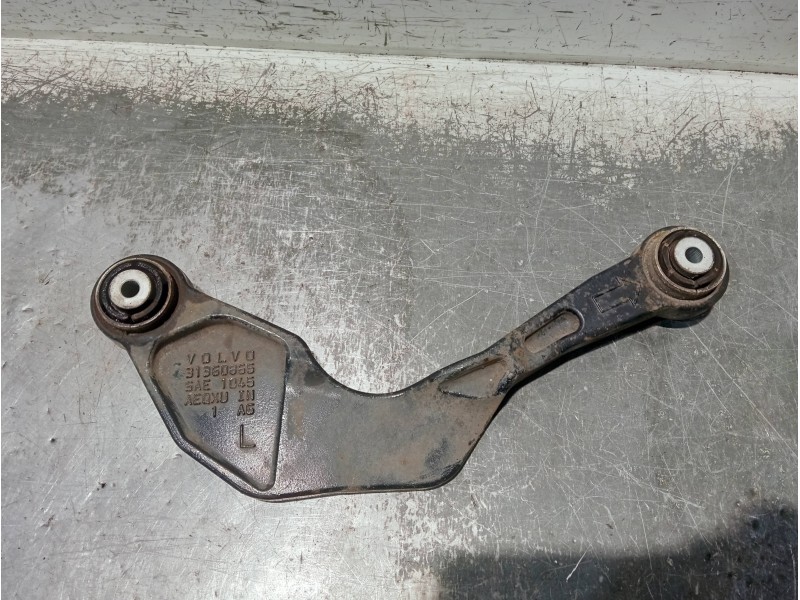 Recambio de brazo suspension inferior trasero izquierdo para volvo v60 familiar referencia OEM IAM 31360865  