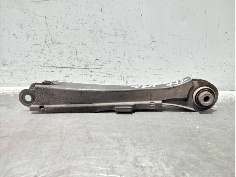 Recambio de tirante trasero derecho para volvo v60 familiar referencia OEM IAM 31387207  