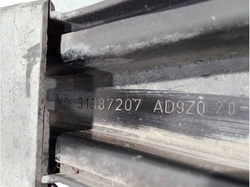 Recambio de tirante trasero derecho para volvo v60 familiar referencia OEM IAM 31387207  