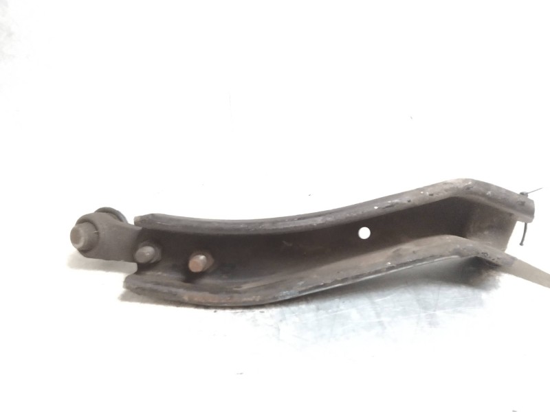 Recambio de brazo suspension inferior delantero izquierdo para opel corsa a 1.0 referencia OEM IAM   