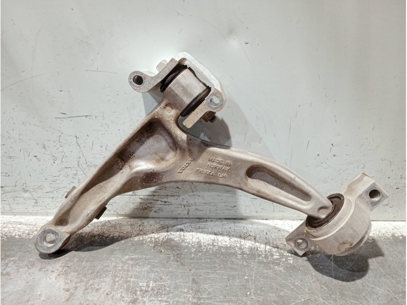 Recambio de brazo suspension inferior delantero izquierdo para volvo v60 familiar referencia OEM IAM 32298153  