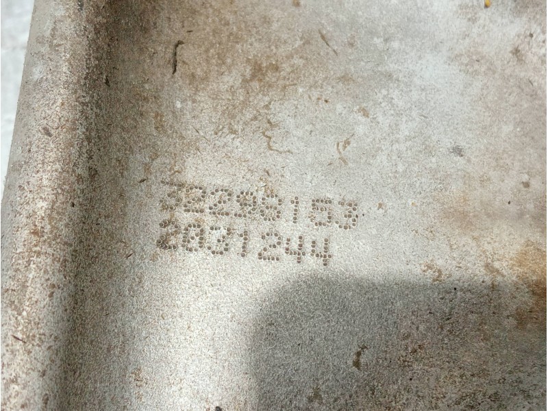 Recambio de brazo suspension inferior delantero izquierdo para volvo v60 familiar referencia OEM IAM 32298153  