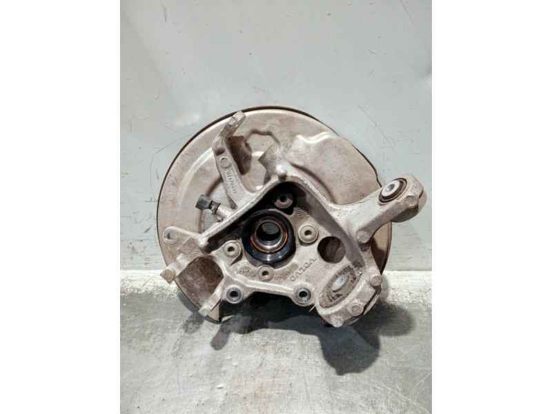 Recambio de mangueta trasera derecha para volvo v60 familiar referencia OEM IAM 31476232  