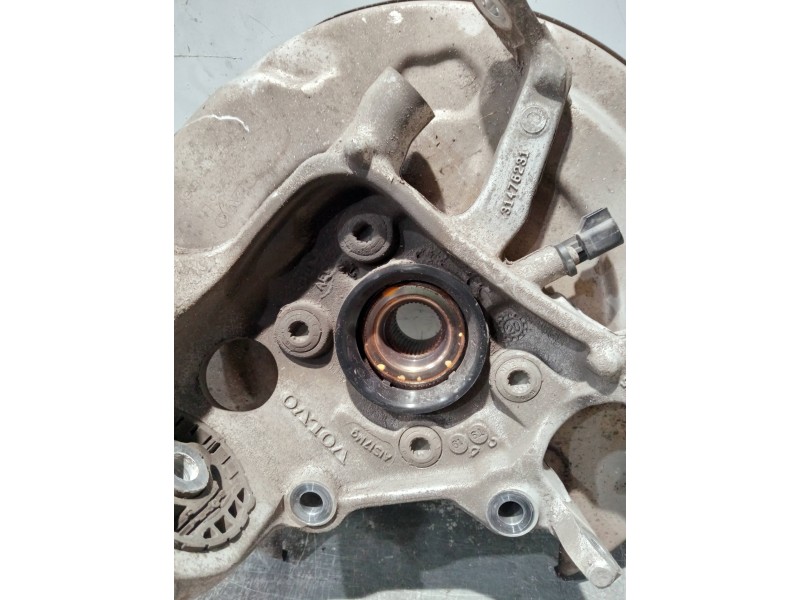 Recambio de mangueta trasera izquierda para volvo v60 familiar referencia OEM IAM 31476231  