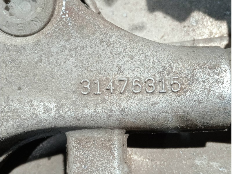 Recambio de mangueta delantera izquierda para volvo v60 familiar referencia OEM IAM 31476315  