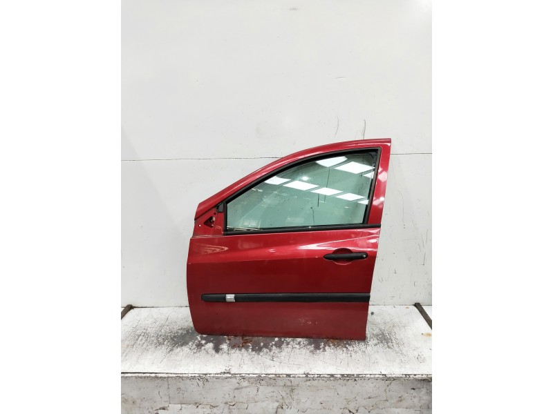 Recambio de puerta delantera izquierda para renault clio iii referencia OEM IAM   5P
