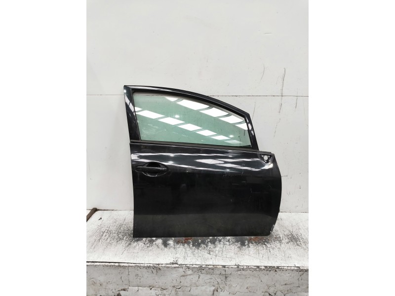 Recambio de puerta delantera derecha para toyota auris referencia OEM IAM   5P