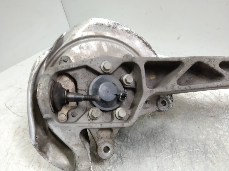 Recambio de mangueta delantera derecha para jaguar s-type 2.5 v6 24v cat referencia OEM IAM   