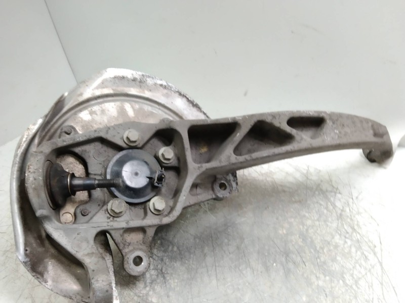 Recambio de mangueta delantera derecha para jaguar s-type 2.5 v6 24v cat referencia OEM IAM   