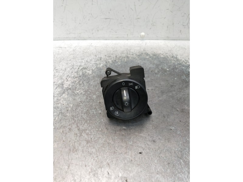 Recambio de mando luces para volkswagen crafter combi (2e) referencia OEM IAM 9065450304  