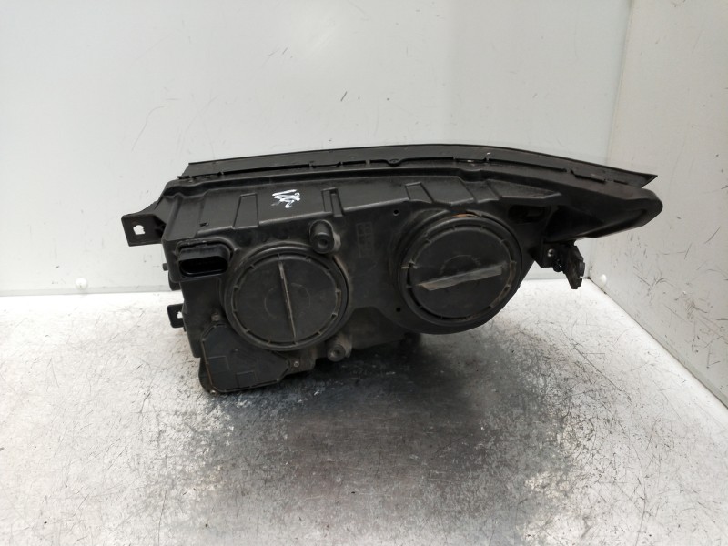 Recambio de faro izquierdo para volkswagen crafter combi (2e) referencia OEM IAM   