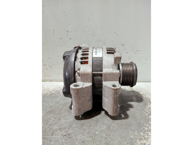 Recambio de alternador para toyota auris referencia OEM IAM CGB13080  