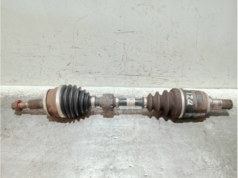 Recambio de transmision delantera izquierda para toyota auris referencia OEM IAM 4342002630  