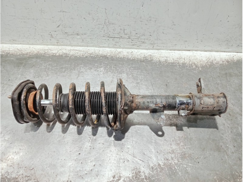 Recambio de amortiguador trasero izquierdo para hyundai coupe (rd) referencia OEM IAM 824902553127 5535027130 
