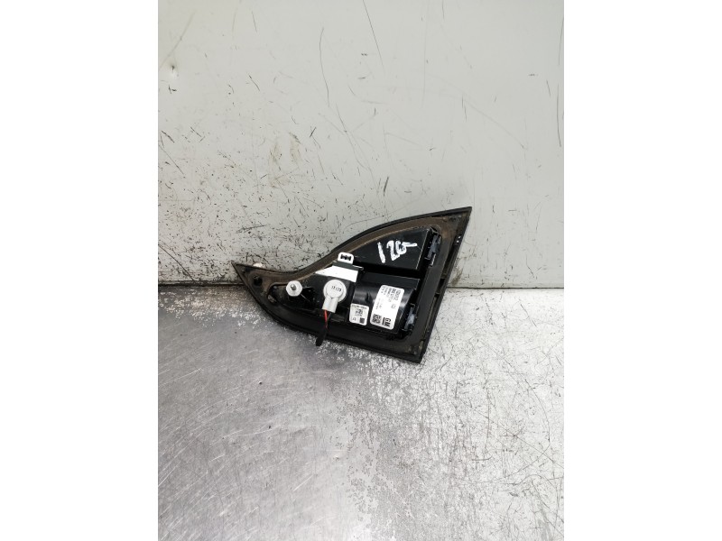 Recambio de piloto trasero izquierdo interior para opel zafira tourer referencia OEM IAM 13288832  