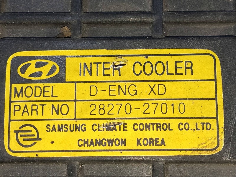 Recambio de intercooler para hyundai elantra (xd) referencia OEM IAM 2827027010  