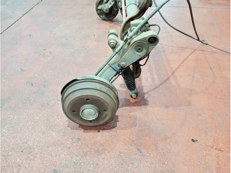 Recambio de puente trasero para peugeot 106 (s2) referencia OEM IAM   TAMBOR / ABS