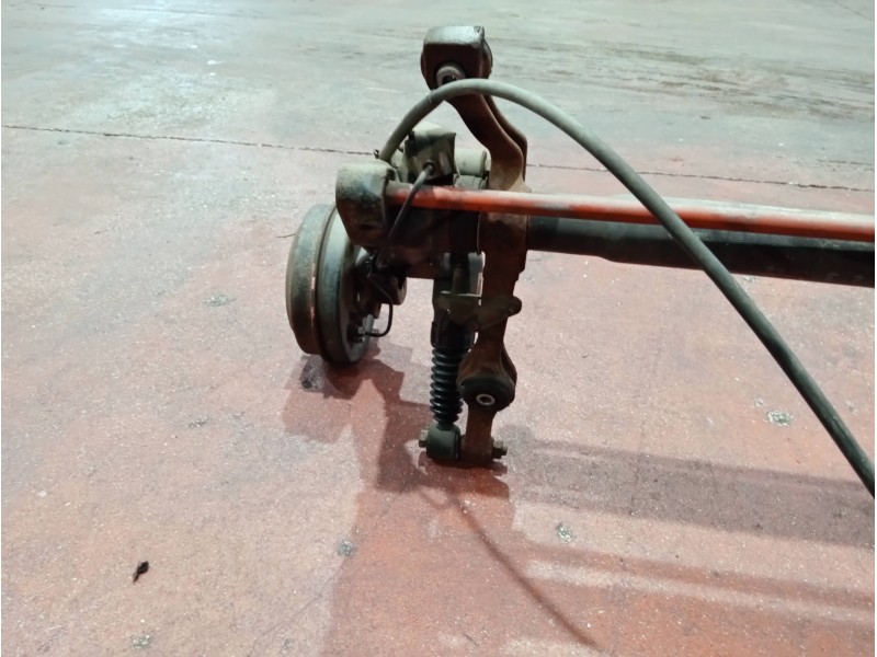 Recambio de puente trasero para peugeot 106 (s2) referencia OEM IAM   TAMBOR / ABS