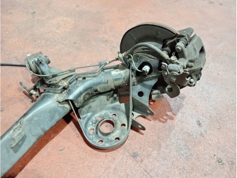 Recambio de puente trasero para toyota auris referencia OEM IAM   DISCO / ABS