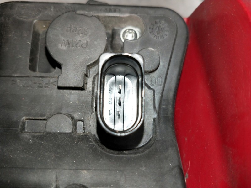 Recambio de piloto trasero derecho para audi a4 ber. (b8) referencia OEM IAM   