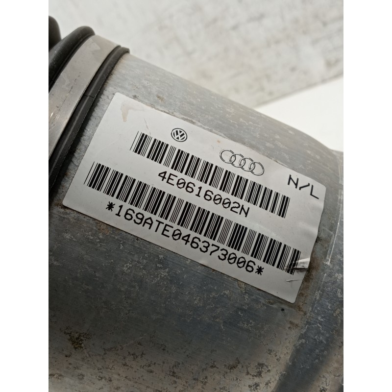 Recambio de amortiguador trasero izquierdo para audi a8 (4e2) referencia OEM IAM 4E0616001N  