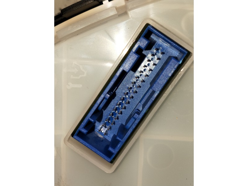 Recambio de cuadro instrumentos para opel zafira tourer referencia OEM IAM 13433804 600775881 