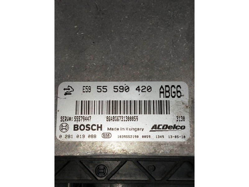 Recambio de centralita motor uce para opel zafira tourer referencia OEM IAM 0281019088 55590420 