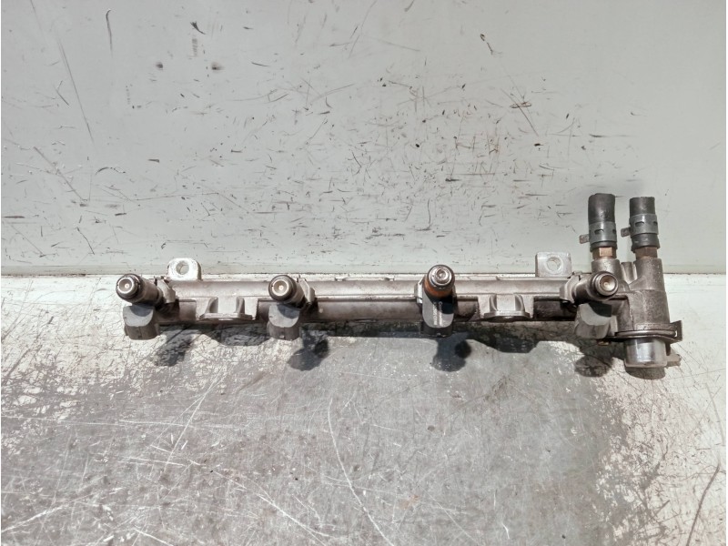 Recambio de rampa inyectora para volkswagen golf iv berlina (1j1) referencia OEM IAM 036133319  