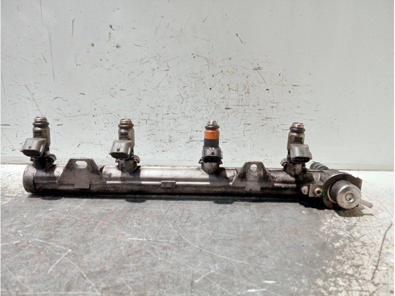 Recambio de rampa inyectora para volkswagen golf iv berlina (1j1) referencia OEM IAM 036133319  