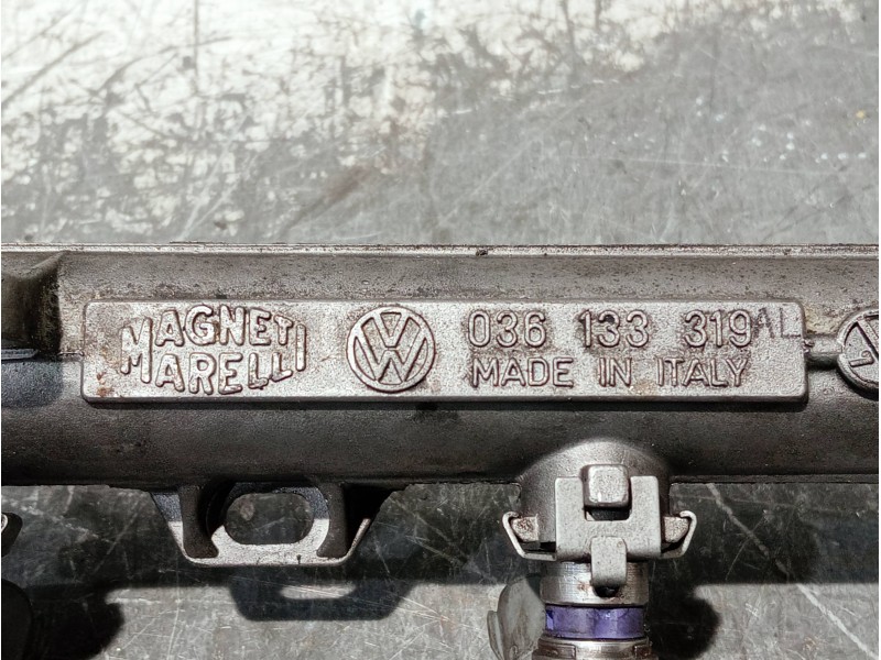Recambio de rampa inyectora para volkswagen golf iv berlina (1j1) referencia OEM IAM 036133319  