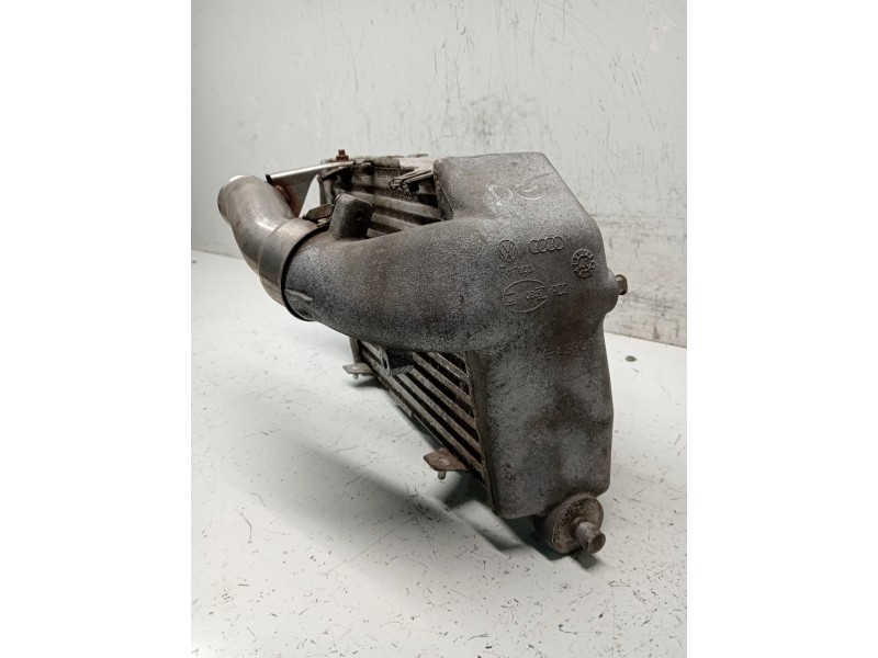 Recambio de intercooler para audi a8 (4e2) referencia OEM IAM   