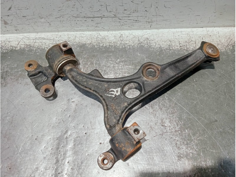Recambio de brazo suspension inferior delantero derecho para citroen evasion referencia OEM IAM    Recambio de brazo suspension inferior delantero derecho para citroen evasion referencia OEM IAM