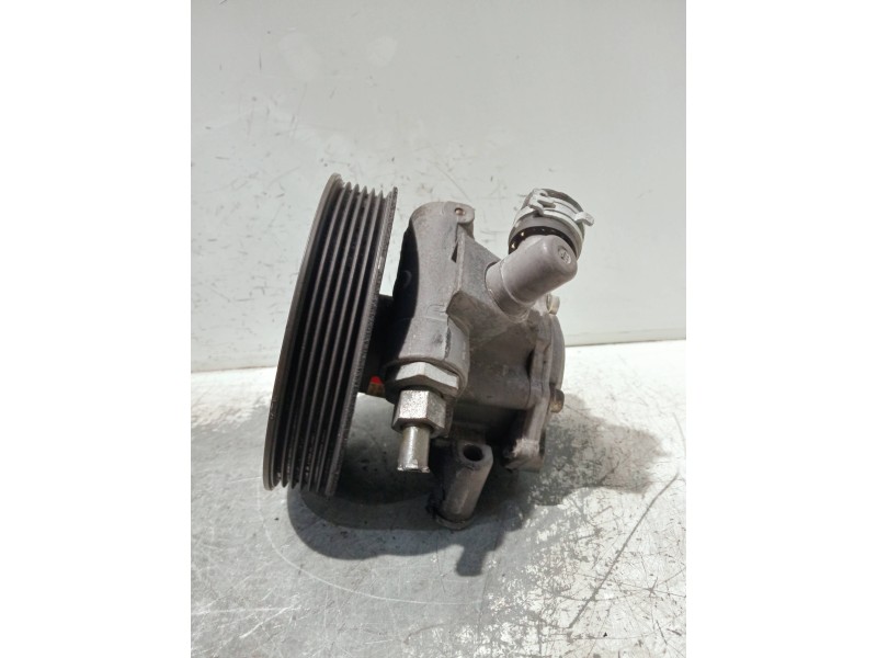 Recambio de bomba direccion para mercedes clase e (w210) berlina diesel 270 cdi (210.016) referencia OEM IAM 0024668801  