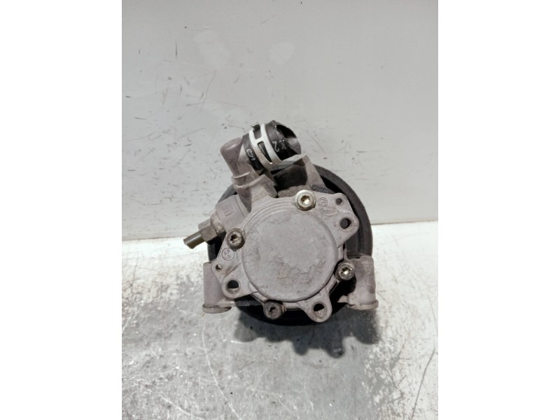 Recambio de bomba direccion para mercedes clase e (w210) berlina diesel 270 cdi (210.016) referencia OEM IAM 0024668801  