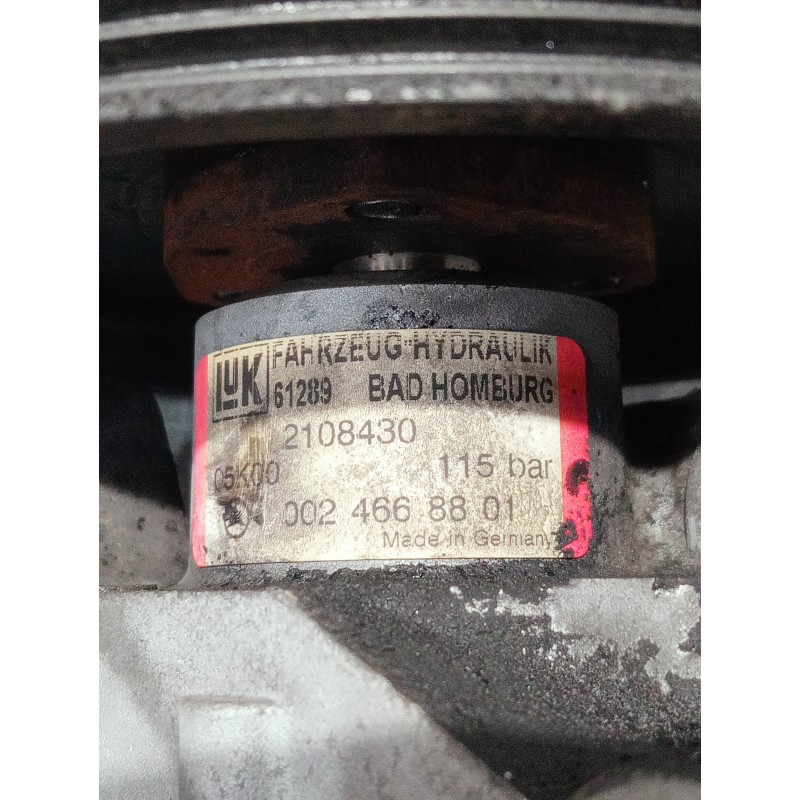 Recambio de bomba direccion para mercedes clase e (w210) berlina diesel 270 cdi (210.016) referencia OEM IAM 0024668801  