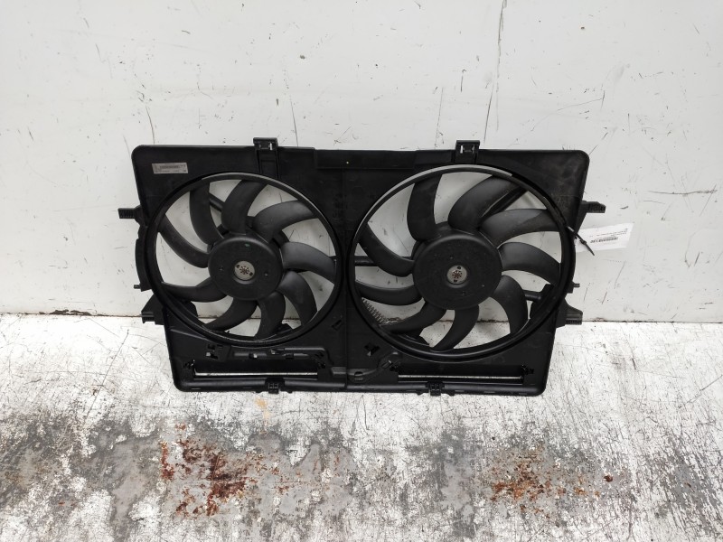 Recambio de electroventilador para audi a4 ber. (b8) s line sportpaket / plus referencia OEM IAM   