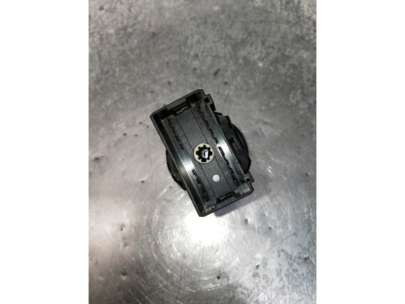 Recambio de mando luces para volkswagen golf iv berlina (1j1) referencia OEM IAM 1C0941531  