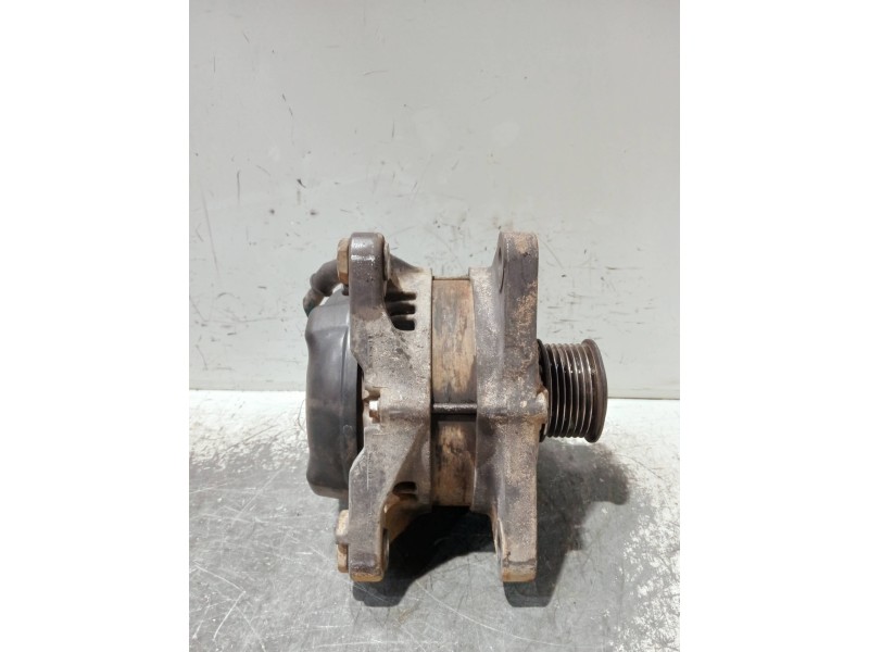 Recambio de alternador para suzuki grand vitara jb (jt) referencia OEM IAM 3140067J0  