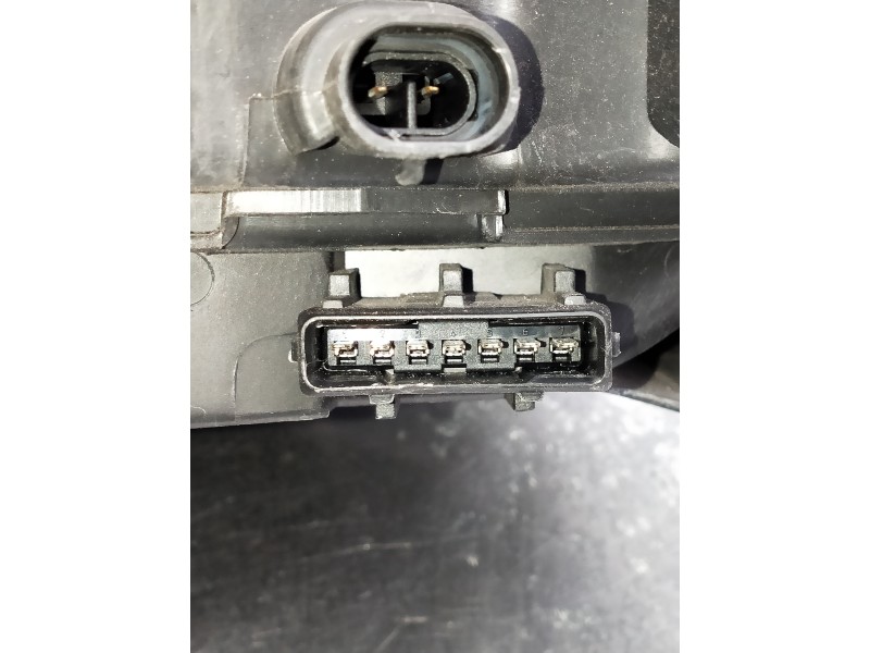 Recambio de faro derecho para fiat punto berlina (188) referencia OEM IAM 087507  