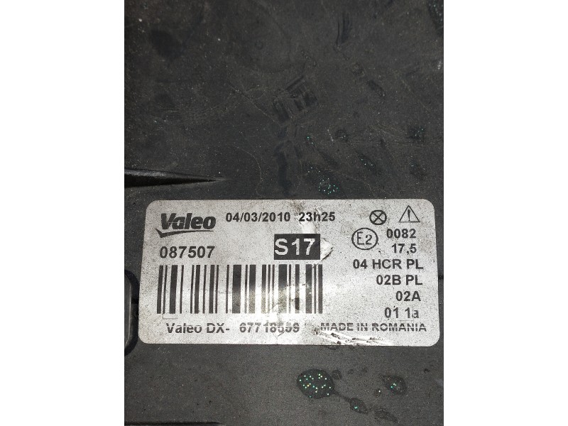 Recambio de faro derecho para fiat punto berlina (188) referencia OEM IAM 087507  