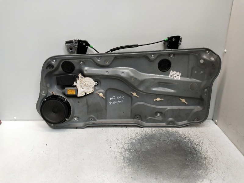 Recambio de elevalunas delantero derecho para volkswagen golf iv berlina (1j1) referencia OEM IAM 1J1837730AE 1C1959802A 3P